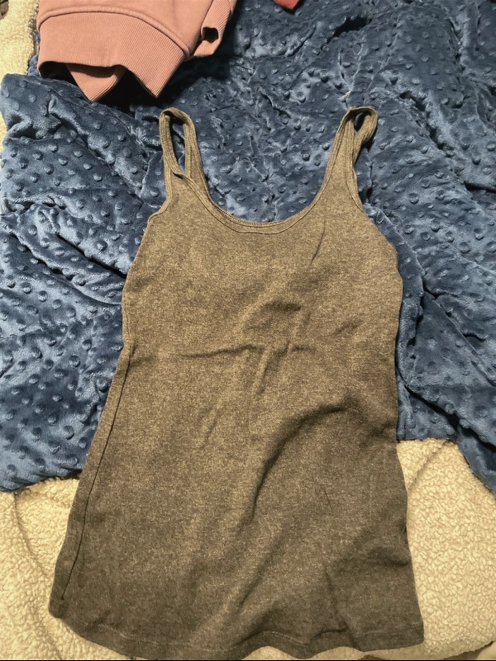 Old Navy Grey Scoop Neck Tank Top